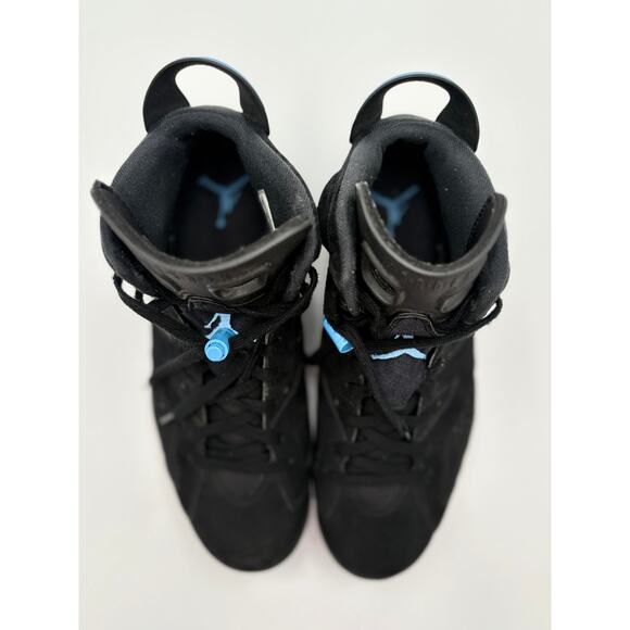 Authenticated - Nike Air Jordan Retro UNC 384554-006 main image 10